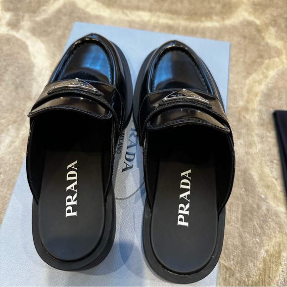 NIB Prada Leather Logo Loafer Mules - Picture 5 of 13